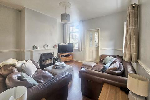 2 bedroom end of terrace house for sale, John Street, Stoke-on-trent ST8