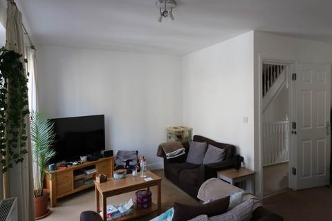 4 bedroom terraced house to rent, Alice Bell Close (S), Cambridge ,