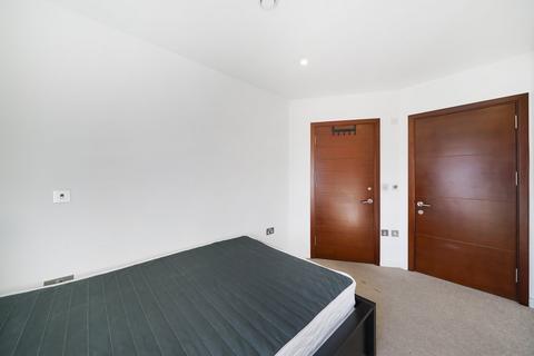 2 bedroom flat for sale, Newgate, Croydon, CR0