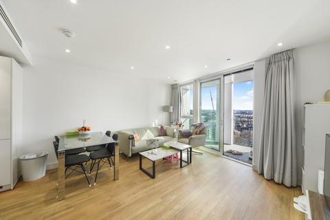 1 bedroom apartment for sale, Wandsworth Road, Nine Elms, SW8