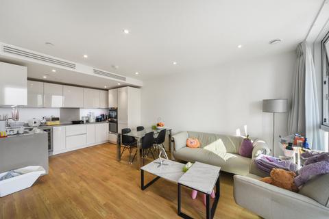 1 bedroom apartment for sale, Wandsworth Road, Nine Elms, SW8