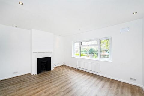 3 bedroom semi-detached house for sale, Westbury Lane, Buckhurst Hill