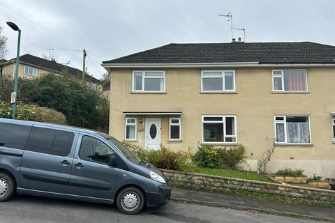 3 bedroom house to rent, Bay Tree Road, Bath BA1