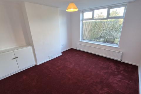 3 bedroom semi-detached house to rent, Broadgate Close, Leicester LE4