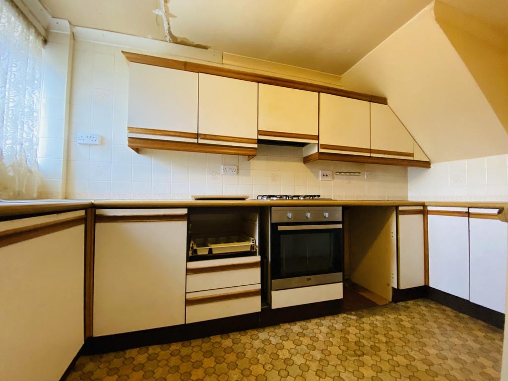 55 Akers Avenue, Locharbriggs, Dumfries, DG1 1 UQ -