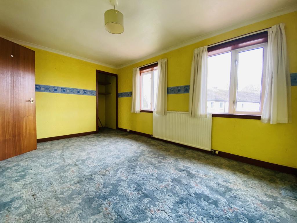 55 Akers Avenue, Locharbriggs, Dumfries, DG1 1 UQ -