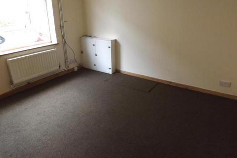 2 bedroom terraced house to rent, Manby Road, Gorleston, Great Yarmouth. NR31 0PQ