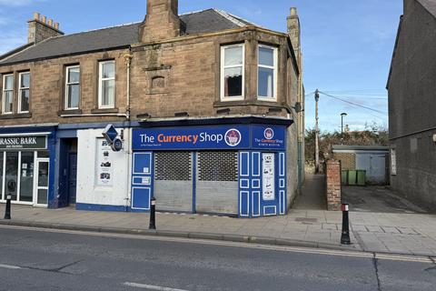 Retail property (high street) to rent, High Street, Tranent EH33