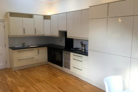 2 bedroom apartment to rent, 69 Wilbury Villas, Hove, BN3 6