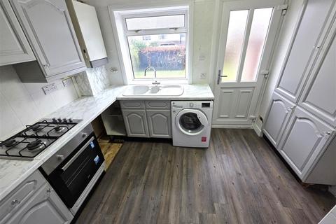 3 bedroom semi-detached house to rent, Dicks Park, Murray, East Kilbride