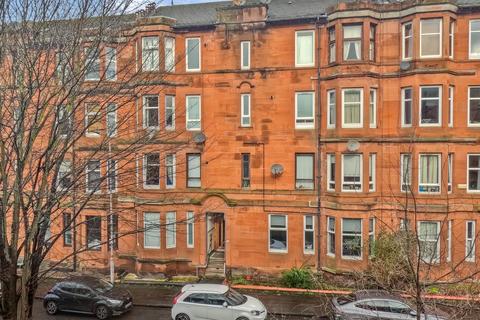 1 bedroom flat for sale, 32 Rannoch Street, Flat 2/3, Cathcart, Glasgow, G44 4DG