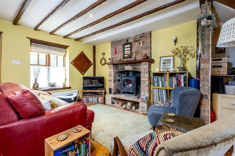 2 bedroom cottage for sale, Burford Road, Chipping Norton