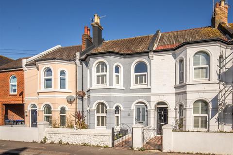 54a Queen Street, Worthing, BN14 7BJ