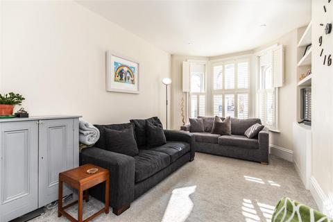 54a Queen Street, Worthing, BN14 7BJ