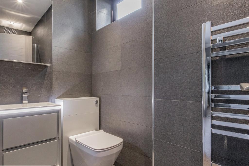 Ensuite