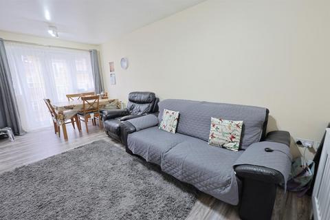 2 bedroom apartment to rent, Warren Way, Edgware, Greater London, HA8