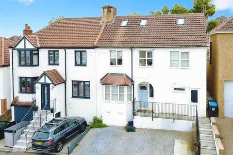 6 bedroom semi-detached house for sale, West Valley Road, Hemel Hempstead HP3