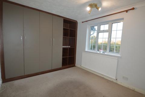 2 bedroom apartment for sale, Bathurst Walk, Iver, Buckinghamshire, SL0