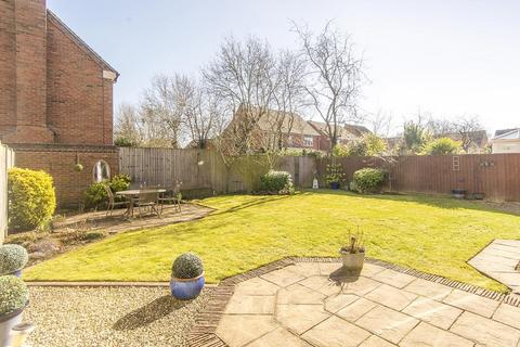 4 bedroom detached house for sale, Beamont Close, Lutterworth