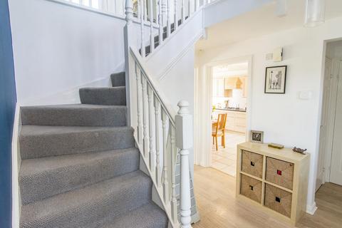 11 Beamont Close, Lutterworth, LE17 4GE