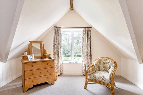 St Andrews High Pitfold, Hindhead, GU26 6BN