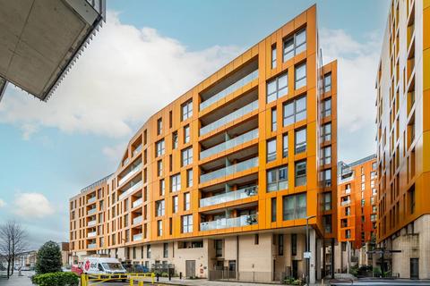 Cable Walk, Greenwich, London, SE10