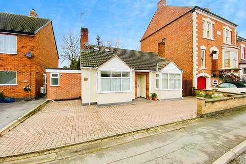 2 bedroom detached bungalow for sale, Fosse Way, Syston, LE7