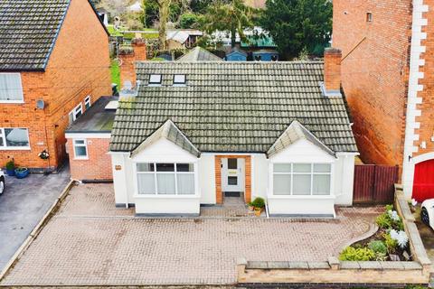 2 bedroom detached bungalow for sale, Fosse Way, Syston, LE7