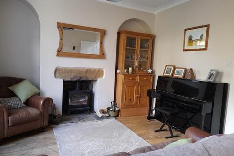 3 bedroom end of terrace house for sale, Holme Street, Oxenhope, Keighley, West Yorkshire, BD22