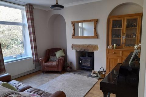 3 bedroom end of terrace house for sale, Holme Street, Oxenhope, Keighley, West Yorkshire, BD22