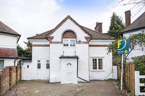 3 bedroom detached house to rent, Brookside Road, Golders Green, London, NW11