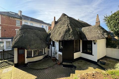 2 bedroom cottage for sale, Exeter Road, Dawlish, EX7