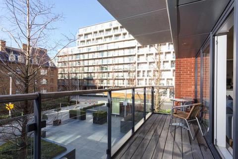 1 bedroom apartment to rent, Hepworth Court , Gatliff Road, Grosvenor Waterside SW1W