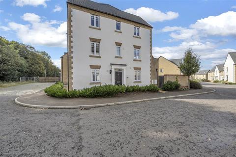 4 bedroom semi-detached house for sale, Tudor Road, Bury St. Edmunds