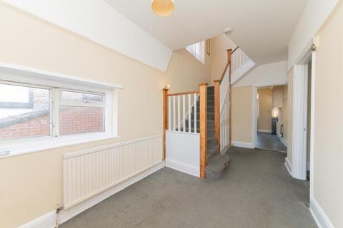 3 bedroom end of terrace house for sale, STANHOPE AVENUE, FINCHLEY, N3