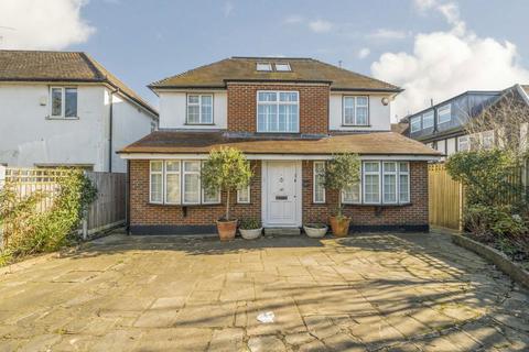 7 bedroom detached house to rent, Green Lane, London NW4