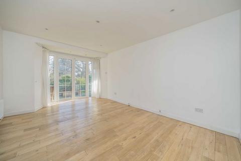 7 bedroom detached house to rent, Green Lane, London NW4