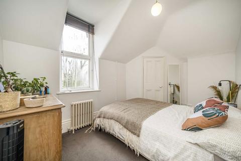 1 bedroom flat for sale, Compayne Gardens, London NW6