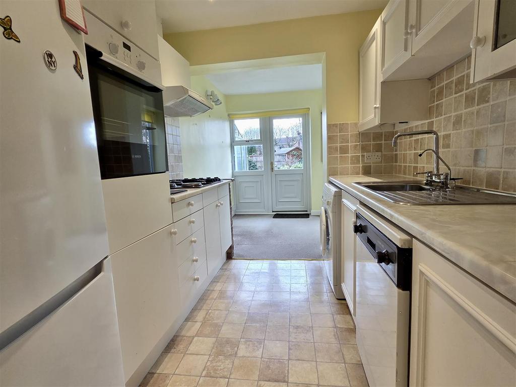 Dining kitchen