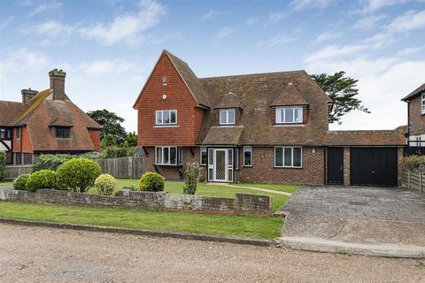 4 bedroom detached house for sale, Hawth Way, SEAFORD