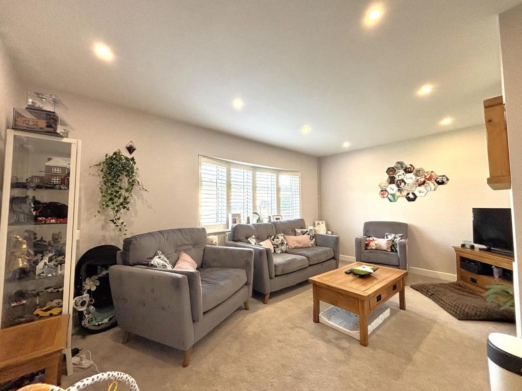 Living Room.jpeg