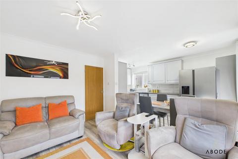 8 Babbington Close, Tutbury, Burton-on-trent, DE13 9HX