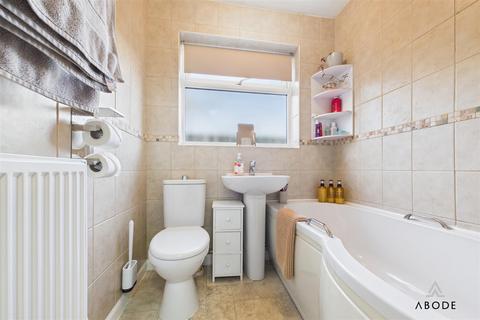 8 Babbington Close, Tutbury, Burton-on-trent, DE13 9HX
