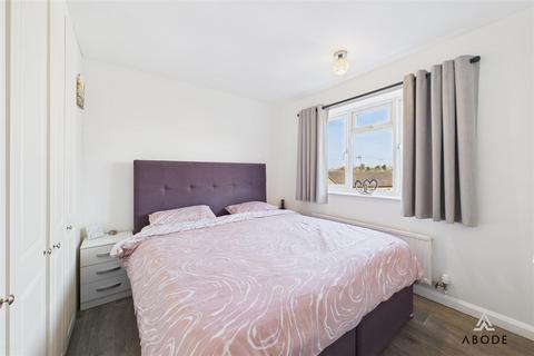 8 Babbington Close, Tutbury, Burton-on-trent, DE13 9HX