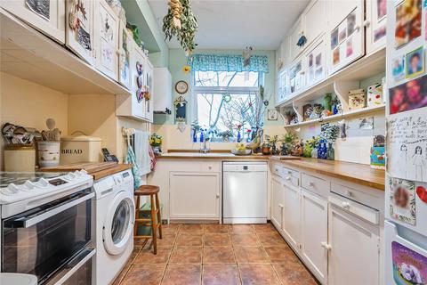 25 Manor Drive, Surbiton, KT5 8NE