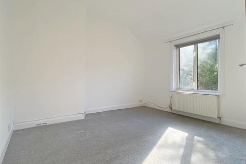 1 bedroom flat to rent, Coombe Road, Brighton BN2