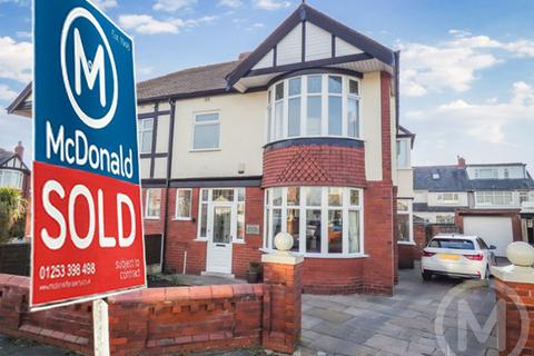161 Cornwall Avenue, Blackpool, FY2 9QR