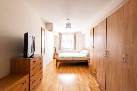 1 bedroom flat for sale, Scotney Gardens, St Peters Street, Maidstone, Kent, ME16