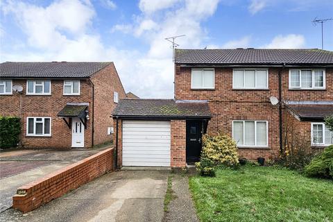 3 bedroom semi-detached house for sale, Devonshire Gardens, Tilehurst, Reading