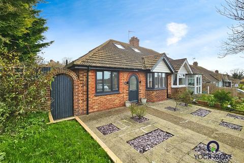 3 bedroom bungalow for sale, Grummock Avenue, Kent CT11